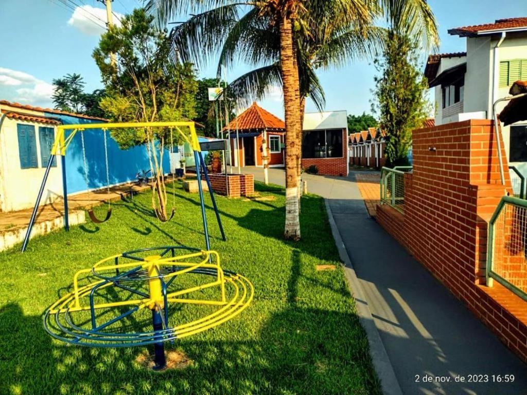 Pousada Primavera Olimpia-Sp Proximo Ao Termas Dos Laranjais エクステリア 写真